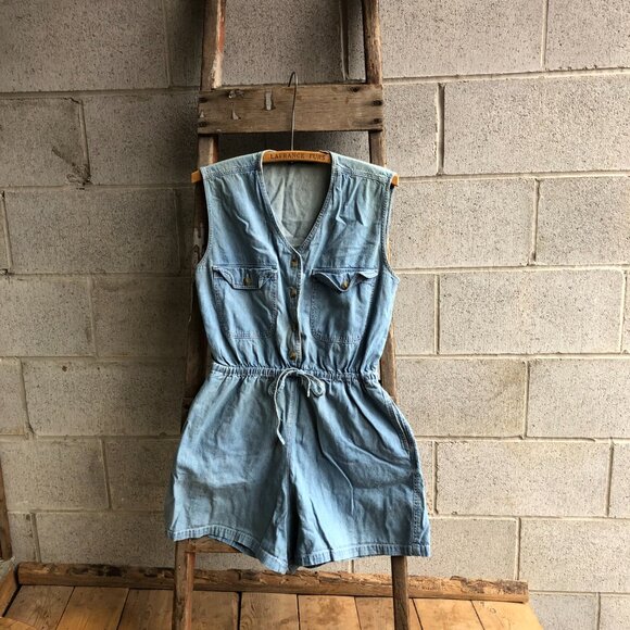 Denim Shorts Romper || Size S || Summer Romper - Picture 3 of 10
